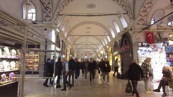 kalkoen Istanbul 16 juli 2023. de centraal en grootste stad in de groots bazaar, met veel winkels video