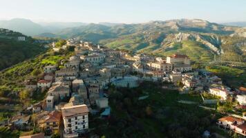 côté supérieure Hamlet dans calabre Région video