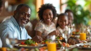 ai generado un familia reunido alrededor un mesa, compartiendo la risa y un casero comida foto