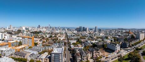 aéreo ver de el san francisco ciudad salón en un soleado día foto