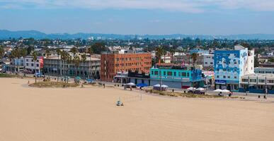 Venecia playa los angeles California la verano azul aéreo vista. foto