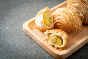 curry puff stuffed beans on plate photo