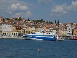 paisaje urbano de el histórico rovinj, Croacia. foto