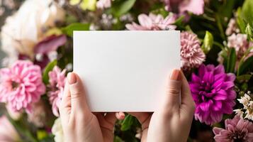 ai generado manos tiernamente participación un blanco tarjeta listo para un romántico mensaje, enmarcado por un ramo de flores de vívido San Valentín floraciones foto