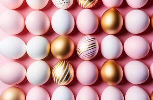 ai generado Pascua de Resurrección huevos en ligero rosado y oro tonos en un azul fondo.. ai generado. foto