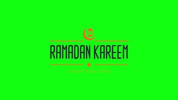 Ramadan mubarak effetto di grunge transizione tipografia testo animazione su verde schermo. contento Ramadan kareem 2024. video