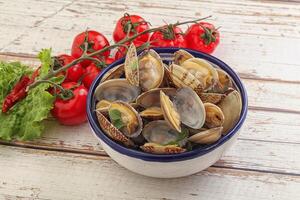 Vongole shellfish mollusc clem with butter photo