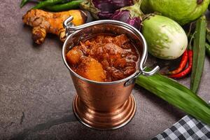 Indian cuisine - spicy chicken vindaloo photo