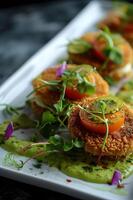 ai generado crujiente elegancia ingenioso presentación de frito verde Tomates foto