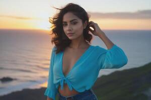 ai generado hermosa joven sonriente Español morena mujer en atardecer, mar y azul cielo en el antecedentes. generativo ai foto