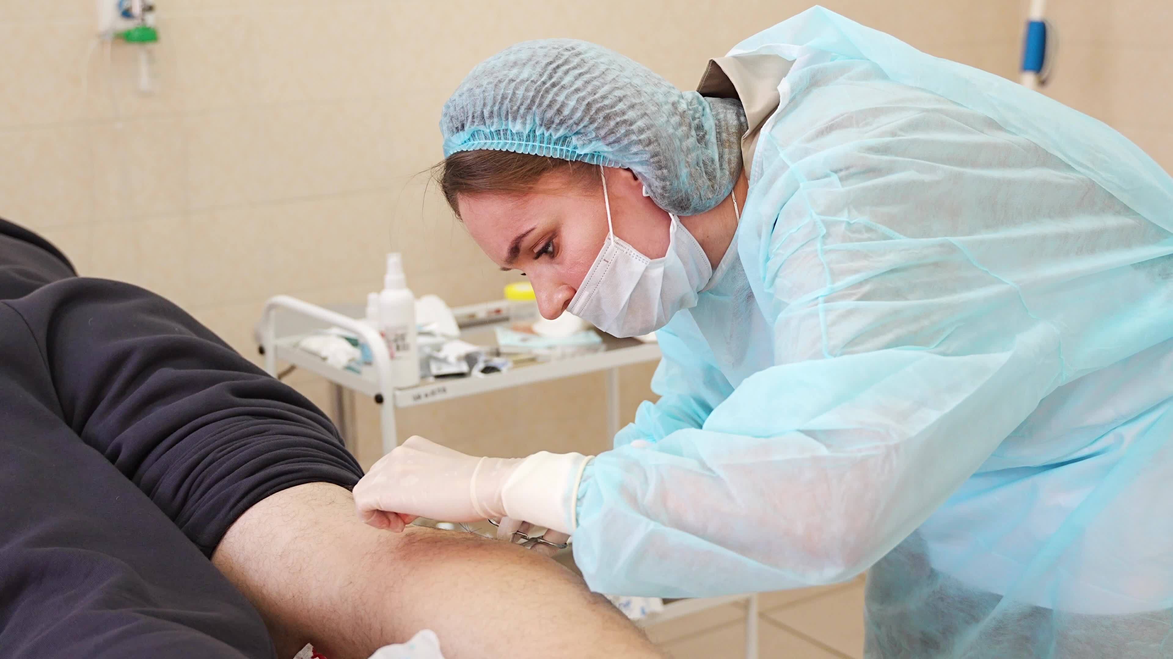 Weeping Wounds: A Dermatologist'S Perspective - 00l3jar
