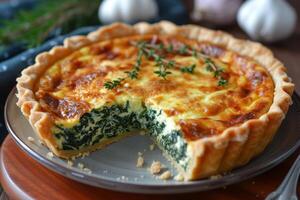 ai generado escamoso, marrón dorado Quiche, lleno con espinaca, queso, y sabroso hierbas. foto