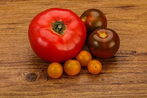 Tomato mix - red, yellow and cumato photo