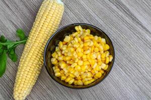 Sweet corn in the bowl photo