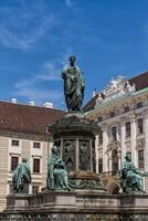 palacio y monumento de hofburg. Viena, Austria. foto