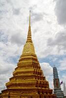 detalle del gran palacio en bangkok, tailandia foto