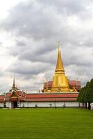 wat phra kaew, gran palacio, bangkok, tailandia foto