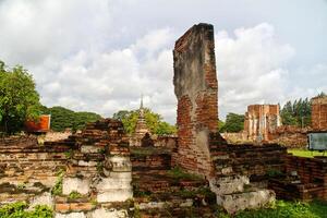 pagoda en el templo de wat chaiwattanaram, ayutthaya, tailandia foto