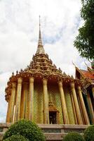 detalle del gran palacio en bangkok, tailandia foto