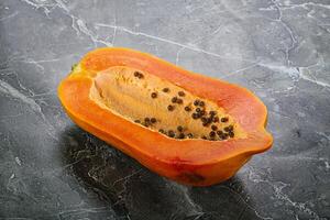 dulce y jugoso tropical papaya foto