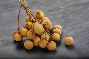 maduro dulce tropical longan Fruta foto