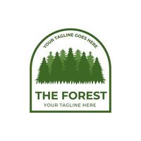 árbol logo diseño. pino bosque logo vector ilustración