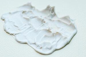 el textura de un cosmético cuidado exfoliante en crema. foto