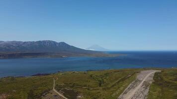 aérien vue de le restes de le abandonné Baïkovo ou imaizaki aérodrome video