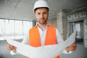 retrato de un hermoso ingeniero. foto