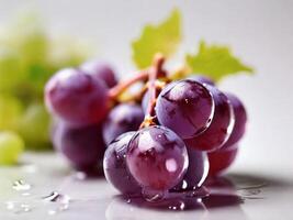 ai generado macro de Fresco uvas con agua gotas aislado con blanco color como antecedentes foto