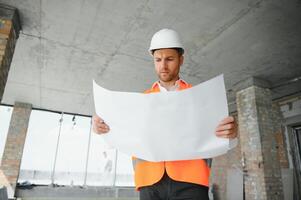 retrato de un hermoso ingeniero. foto