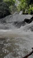 Bewegung Hintergrund Natur szenisch Wasserfall video