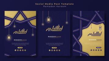 retrato social medios de comunicación enviar modelo con papel cortar diseño en púrpura y oro antecedentes con Arábica caligrafía. Arábica texto media es Ramadán kareem islámico antecedentes en púrpura papel cortar diseño vector