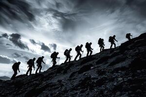 ai generado silueta caminantes ascendente un escarpado colina a amanecer. un grupo de caminantes, silueta en contra el cielo, vigorosamente ascender un escarpado colina con el amanecer detrás a ellos. foto