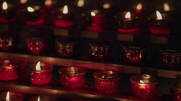 luces de vela ardiente llamas brillante antecedentes video