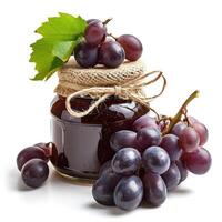 ai generado delicioso uva mermelada mermelada jalea conservas en un vaso frasco, acompañado por Fresco uvas, desplegado en un limpiar blanco fondo, ai generado. foto