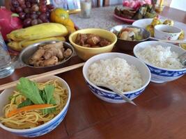 imágenes de asiático comida durante festivales foto