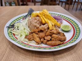 imagen de alimento, restaurante, tailandés comida llamado Khao kluk camarón pegar foto