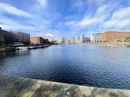 Liverpool en el Reino Unido en 11 febrero 2024. un ver de el Albert muelle foto