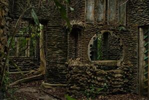 stone house ruins photo