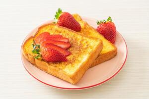 french toast with fresh strawberry photo