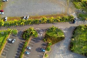 parte superior ver de el estacionamiento lote cerca casela parque en el isla de Mauricio foto