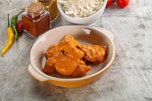 Indian cuisine - chicken butter masala photo