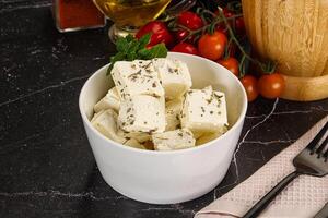 griego tradicional queso feta queso cubitos foto