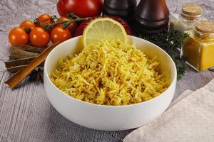 indio cocina limón basmati arroz foto