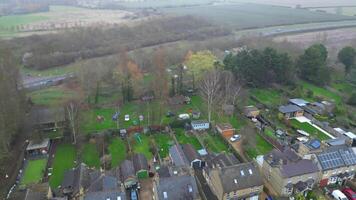 arseley pueblo de Inglaterra Reino Unido. el imágenes estaba capturado durante nublado y lluvioso día de feb 28, 2024 video