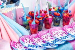 boy or girl party table, colorful party table photo