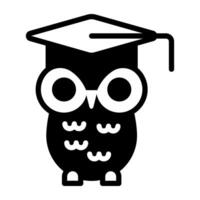 Owl with mortarboard, wisdom education icon vector