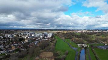 alto ángulo Dagenham este Londres. el capital Londres ciudad de Inglaterra genial Bretaña. marzo 2do, 2024 video