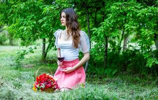 pretty young girl in the nature, girl in the park photo